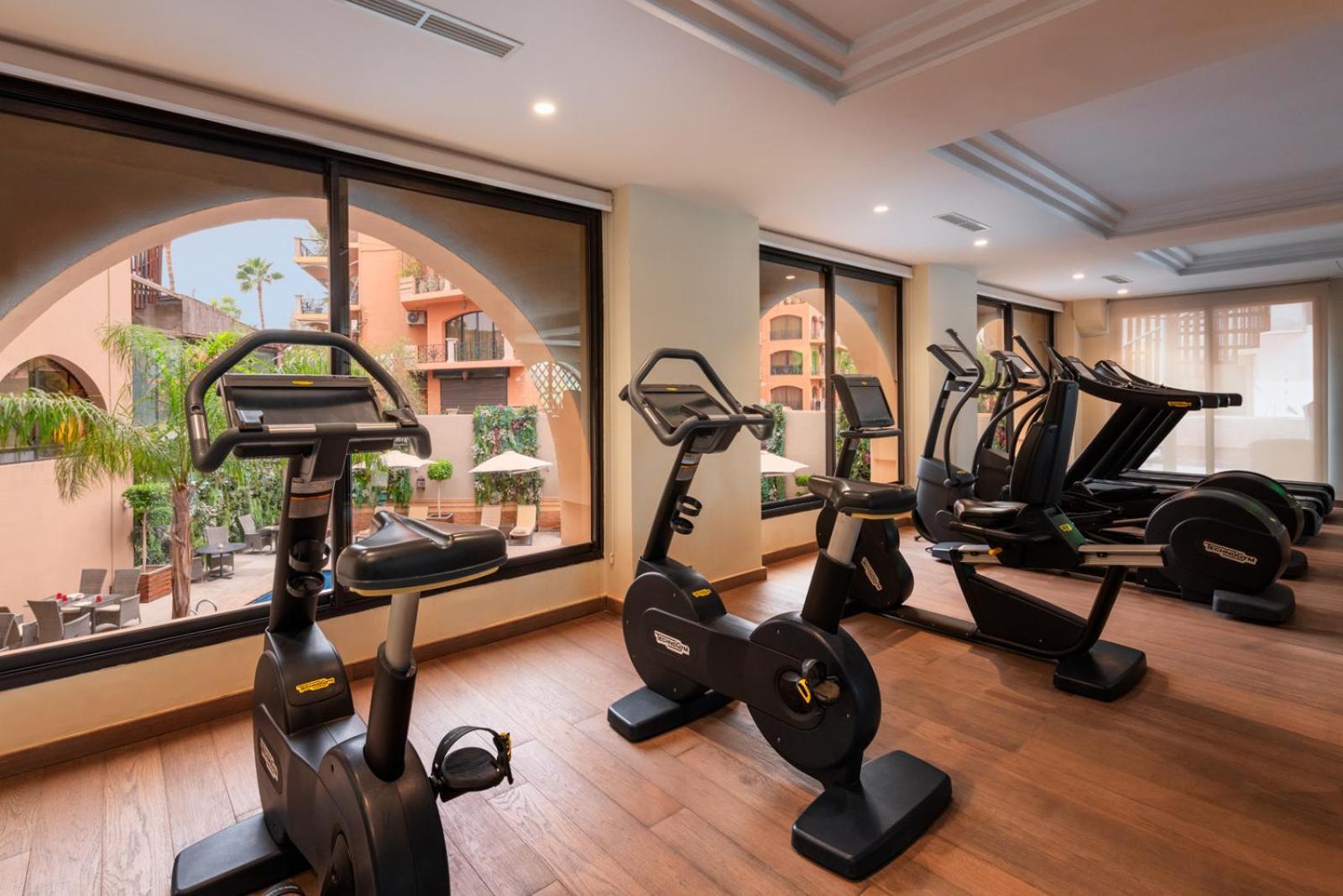 Hivernage Hotel & Spa Marakeş Dış mekan fotoğraf The gym at the hotel