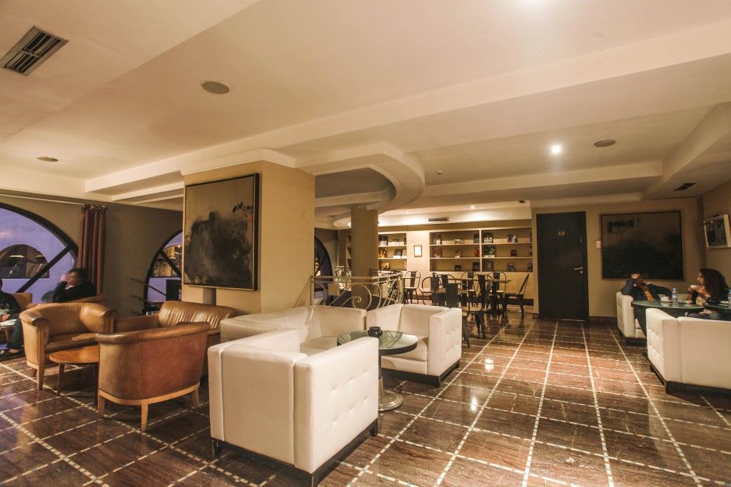 Hivernage Hotel & Spa Marakeş Dış mekan fotoğraf The lounge at the airport