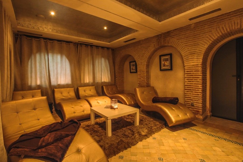 Hivernage Hotel & Spa Marakeş Dış mekan fotoğraf A Moroccan lounge